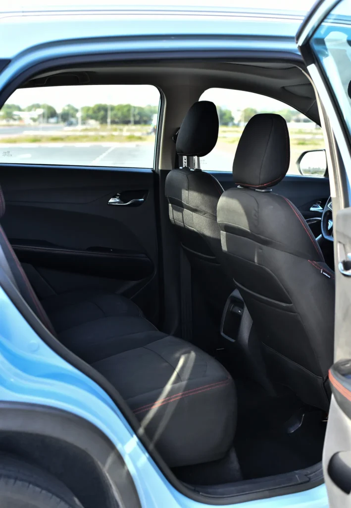 Book Chevrolet Groove in Dubai – Compact SUV at Best Price