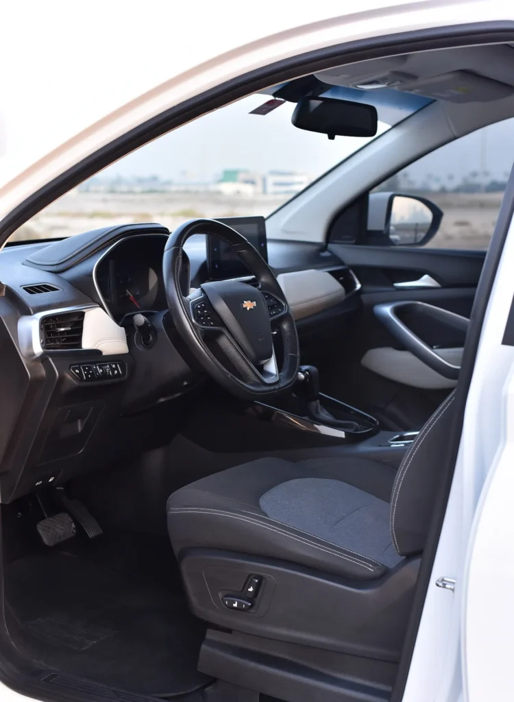 Rent Audi Q5 in Dubai for sightseeing and comfortable travel