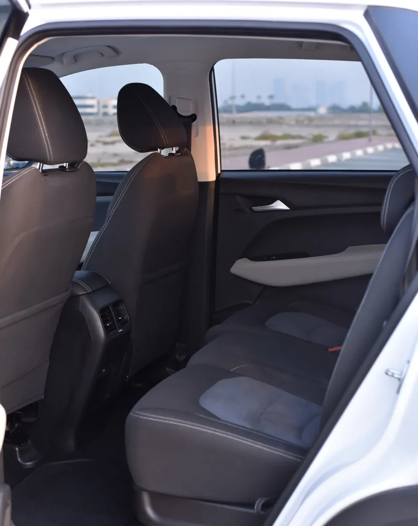 Rent Audi Q5 Dubai with spacious interior and powerful engine