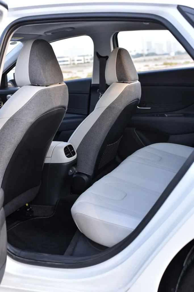 Rent Hyundai Elantra 2025 Dubai for long drives and comfortable journeys