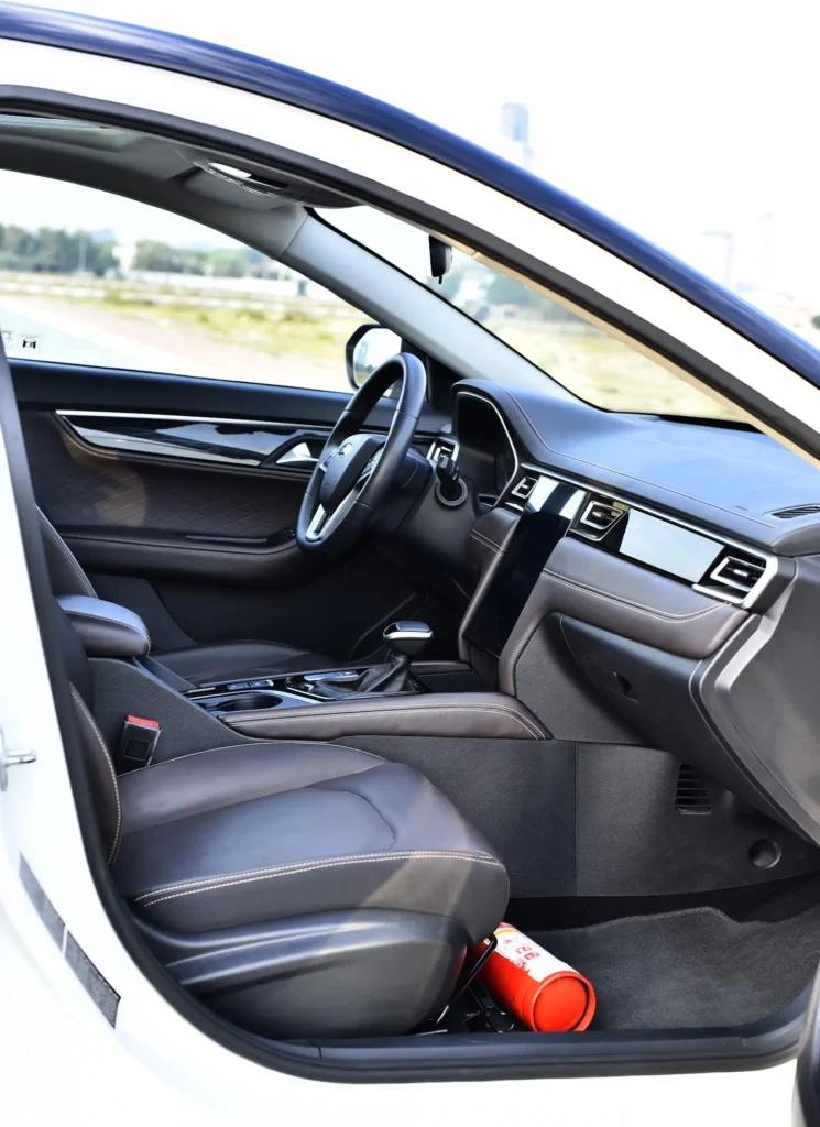 Rent Jac J7 Dubai – Premium Sedan with Comfort & Safety