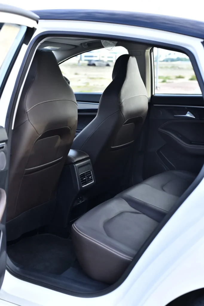 Rent Jac J7 in Dubai – Modern Sedan with Spacious Interior