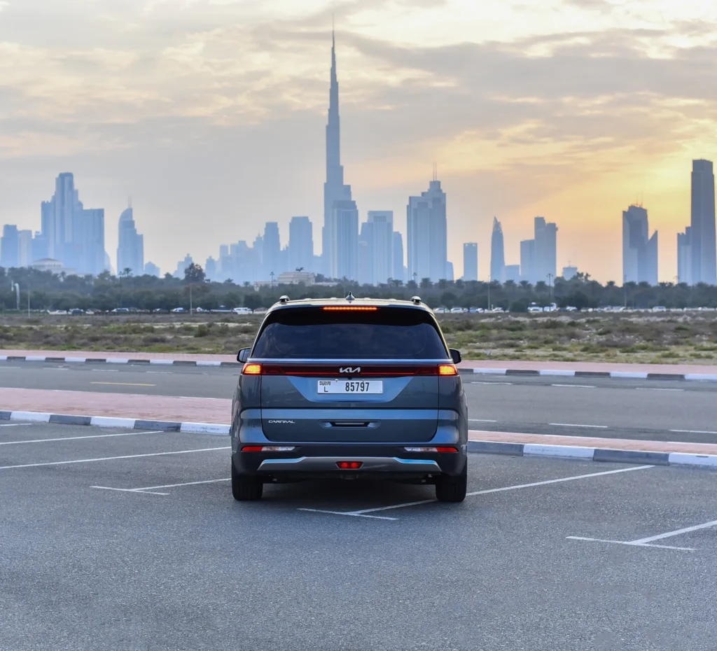 Kia Carnival Rental Dubai – Perfect MPV for Families & Groups